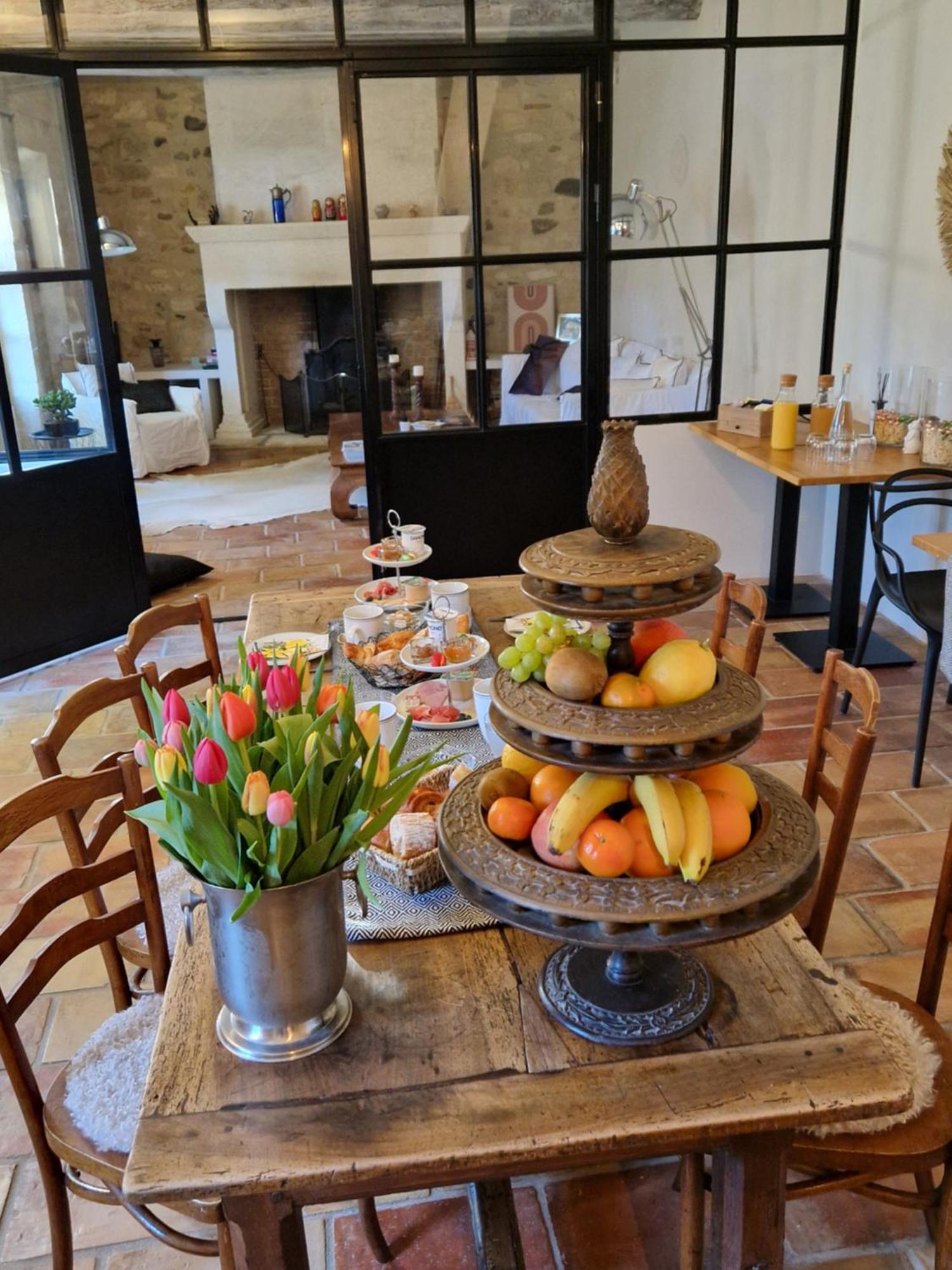 Bed and Breakfast Mas Armelin Тараскон Экстерьер фото